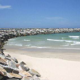 The Breakwall at Yamba