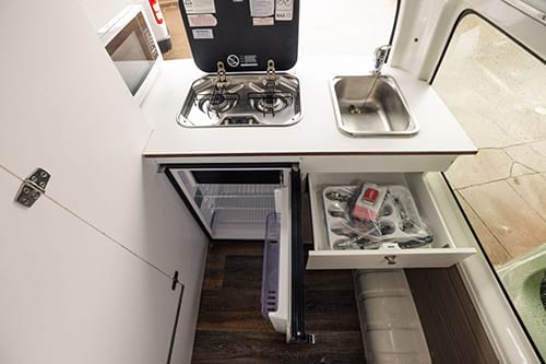Camperman Maxie 4 Deluxe Shower Toilet image