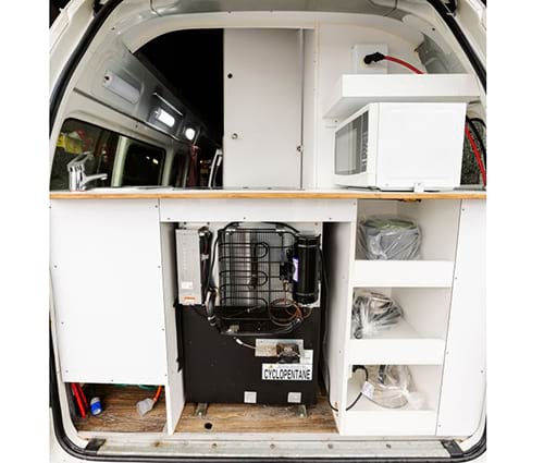 Camperman Maxie 4 Deluxe Shower Toilet image