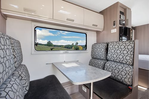 Lets Go Conquest 6 Berth Royale image 