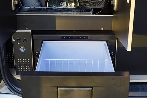 D5 AWD Adventure Camper image 