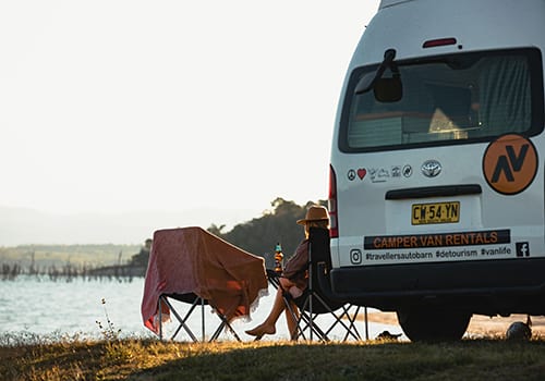 Travellers Autobarn HI5 image