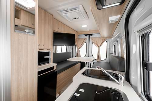 Britz Trailblazer image 