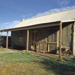 Settlers Cottage in the Clare Valley